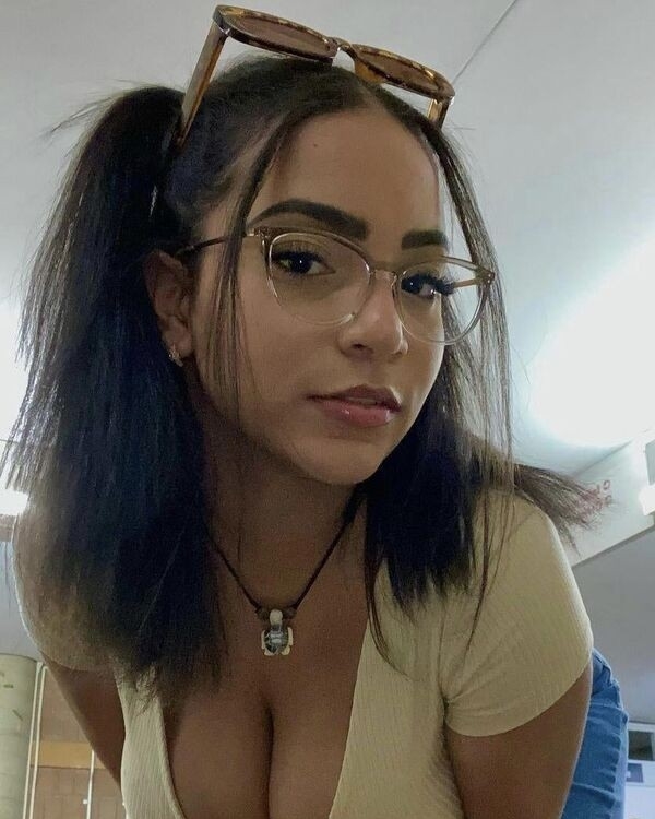 תאיר נערת ליווי חמודה